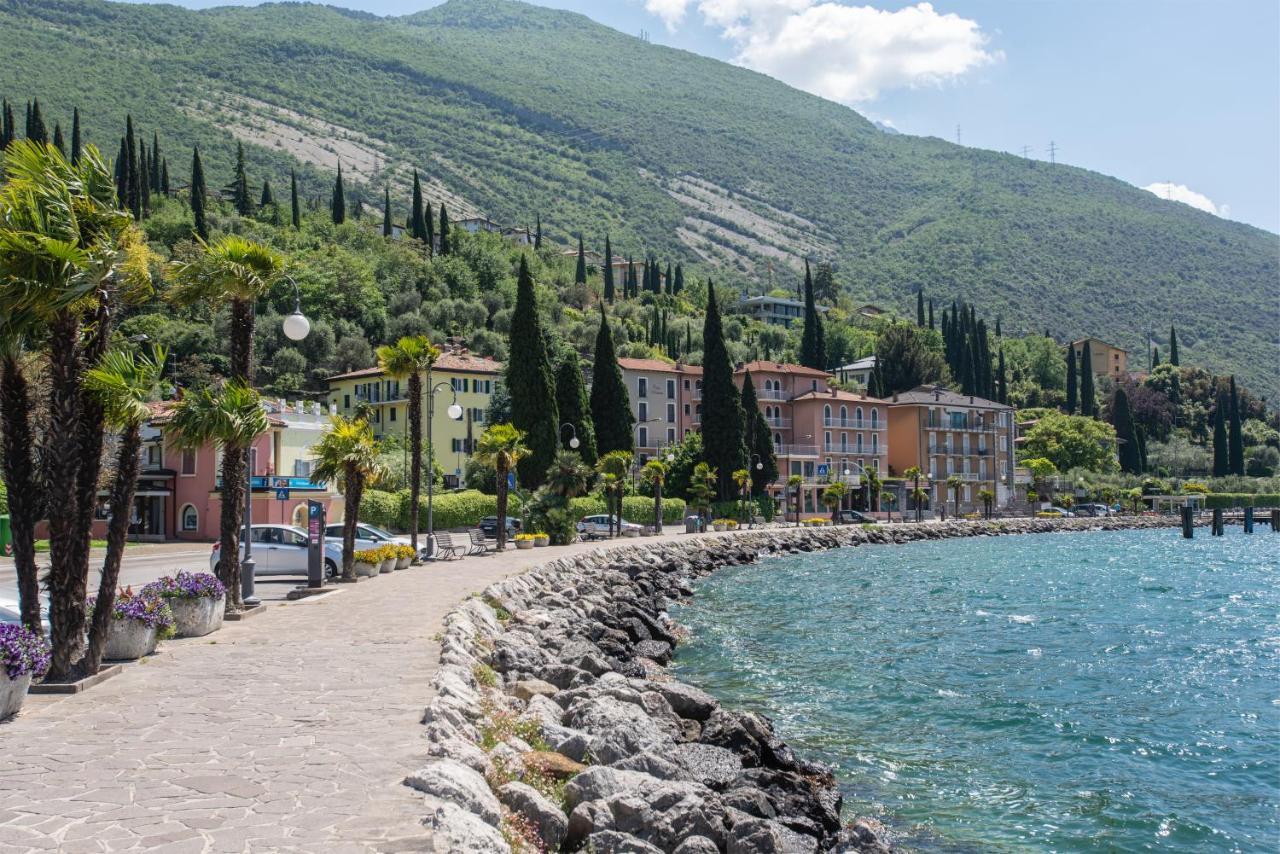 Casa Valery Apartment Torbole Sul Garda Ngoại thất bức ảnh
