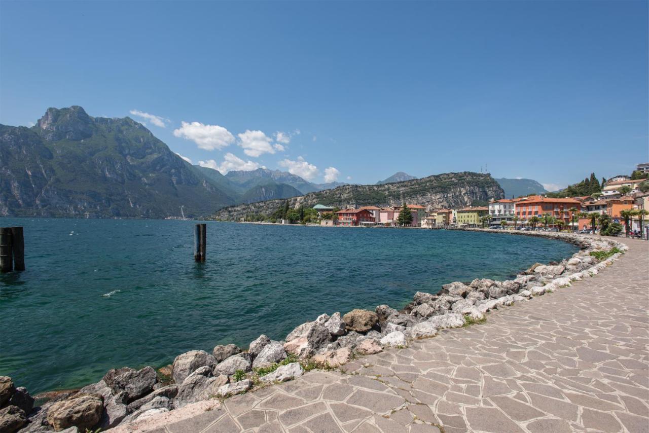 Casa Valery Apartment Torbole Sul Garda Ngoại thất bức ảnh
