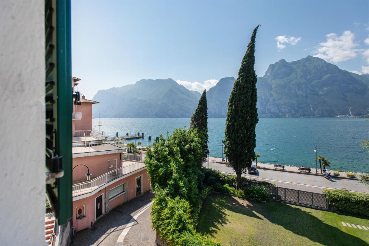 Casa Valery Apartment Torbole Sul Garda Ngoại thất bức ảnh